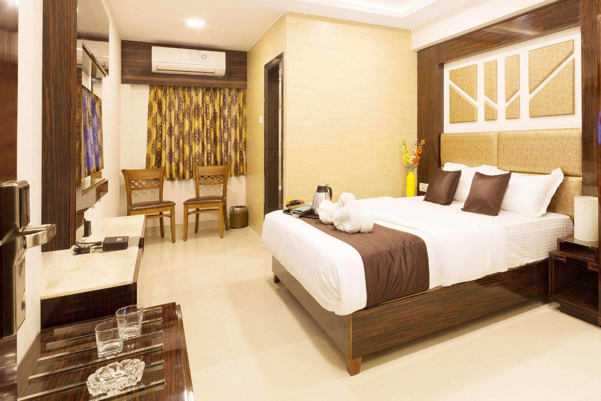Hotel Annex Executive Andheri East Mumbai Exterior foto